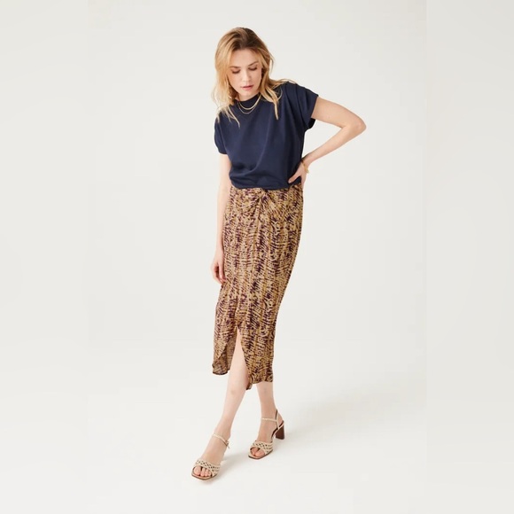 Chic skirt - Picture 2 of 7